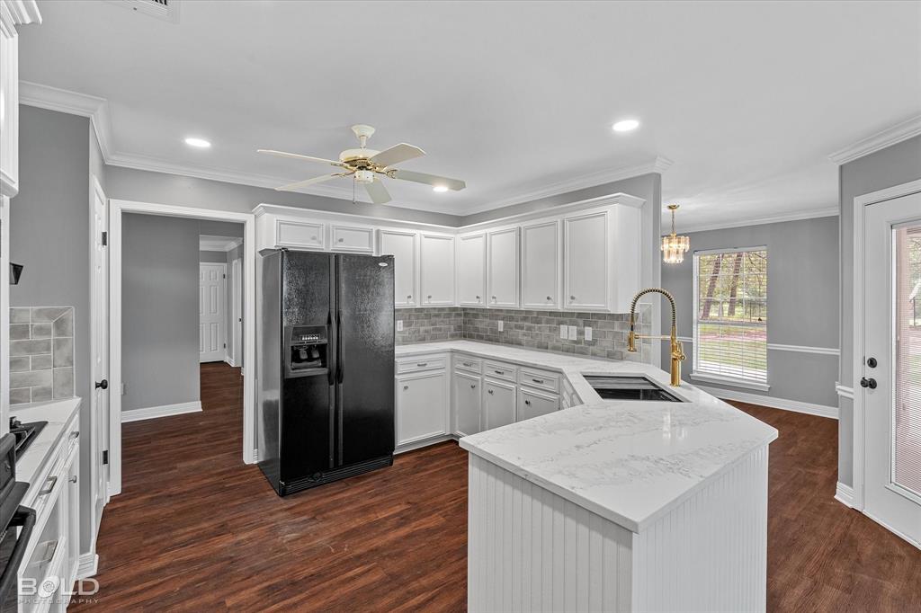 Shreveport, Louisiana 71107, United States, 3 Bedrooms Bedrooms, ,2 BathroomsBathrooms,Residential,Pending,136829