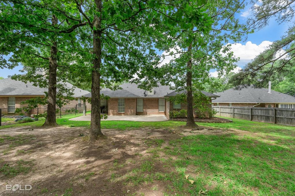Shreveport, Louisiana 71107, United States, 3 Bedrooms Bedrooms, ,2 BathroomsBathrooms,Residential,Pending,136829