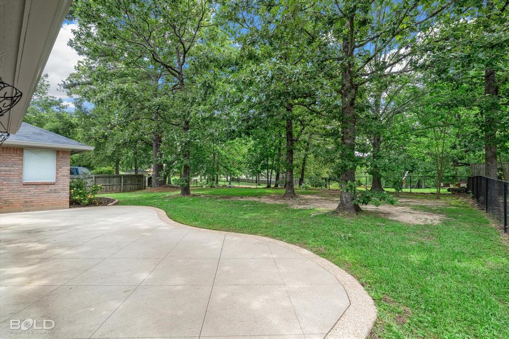 Shreveport, Louisiana 71107, United States, 3 Bedrooms Bedrooms, ,2 BathroomsBathrooms,Residential,Pending,136829