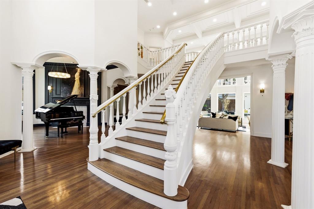 13 Downs Lake Circle