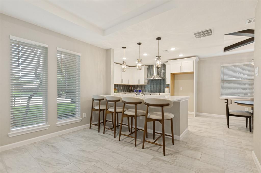 2104 Heather Hill Lane