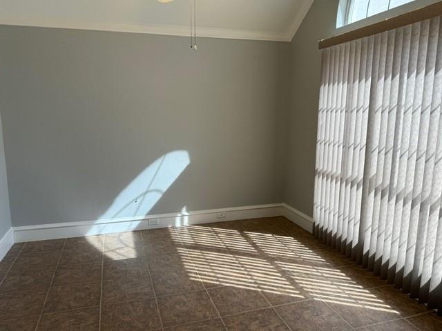 5403 Palace Drive