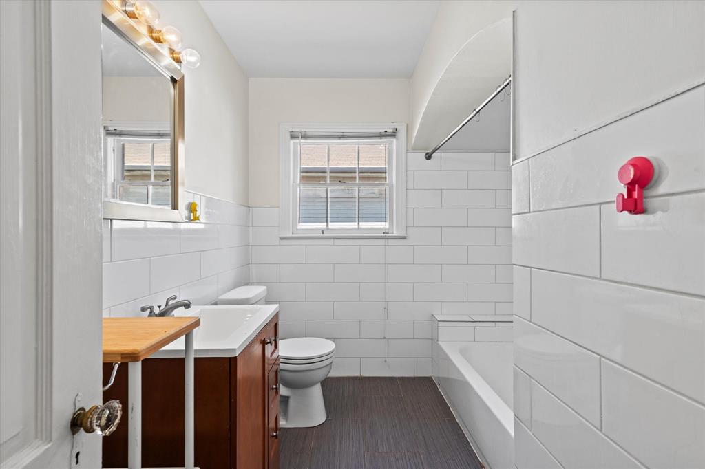 Cb 1916 - Residential Lease