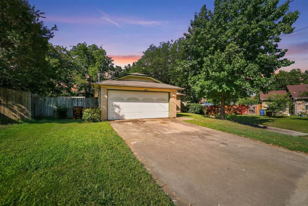 2804 Weston Drive