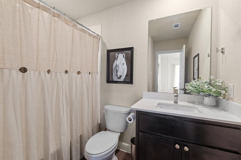 Weatherford, Texas 76087, United States, 4 Bedrooms Bedrooms, ,3 BathroomsBathrooms,Residential,Pending,88200