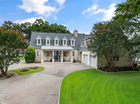 Tiny photo for 127 Hilton Head Island Drive, Mabank, TX 75156 (MLS # 21000177)