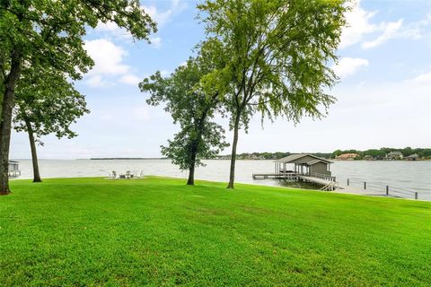Tiny photo for 127 Hilton Head Island Drive, Mabank, TX 75156 (MLS # 21000177)