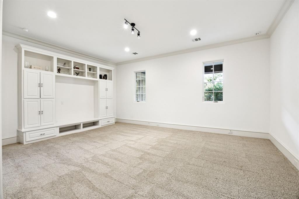 Forestcrest Estates - Residential