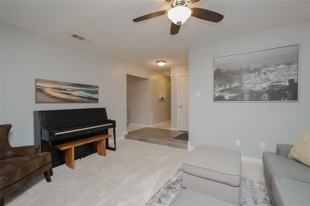 Lewisville Valley 3 - Residential Lease