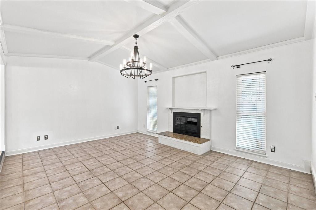 1405 Wind Cave Circle