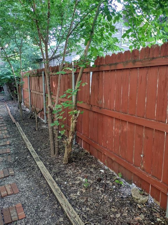 Town - Waxahachie - Residential