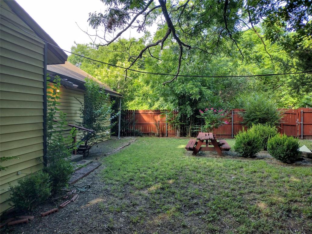 Town - Waxahachie - Residential