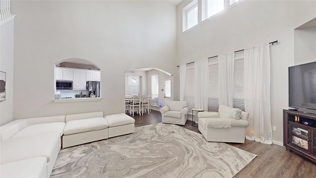 10444 Stoneside Trail