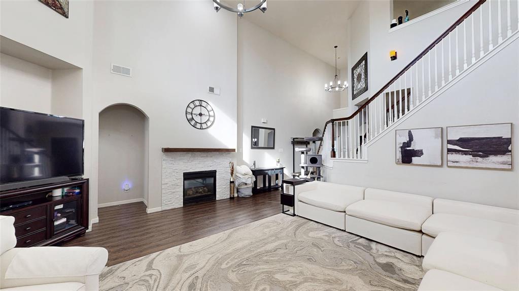 10444 Stoneside Trail