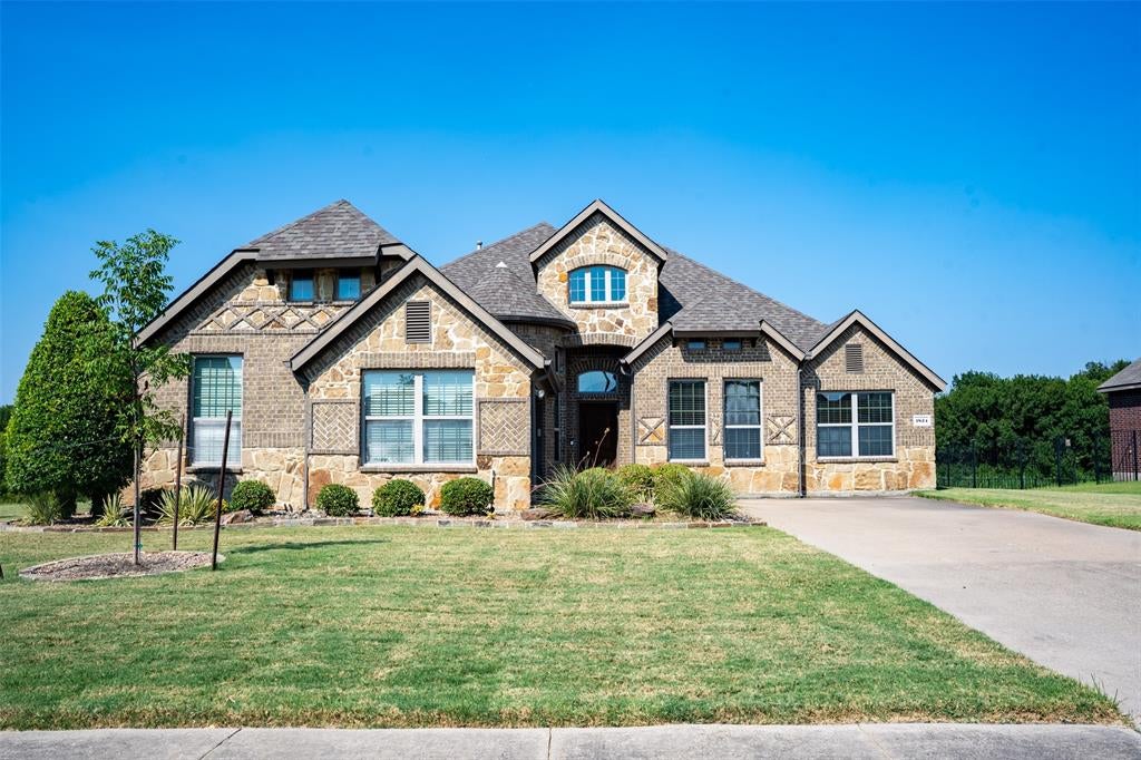 1824 Fair Oaks Lane