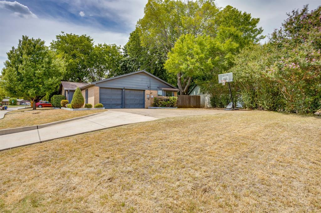 435 SE Gardens Boulevard