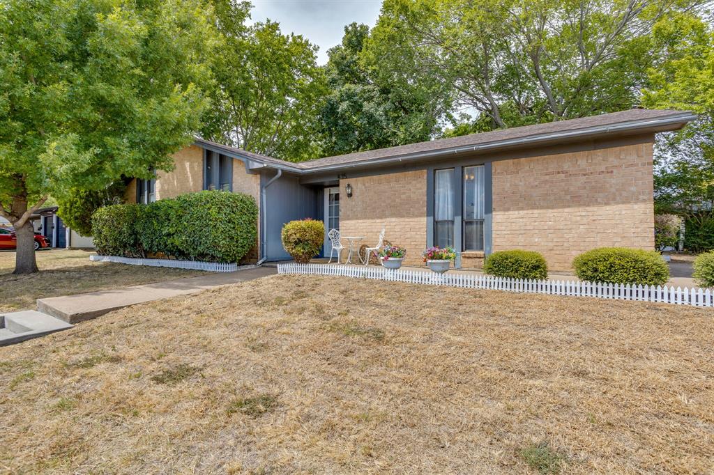 435 SE Gardens Boulevard