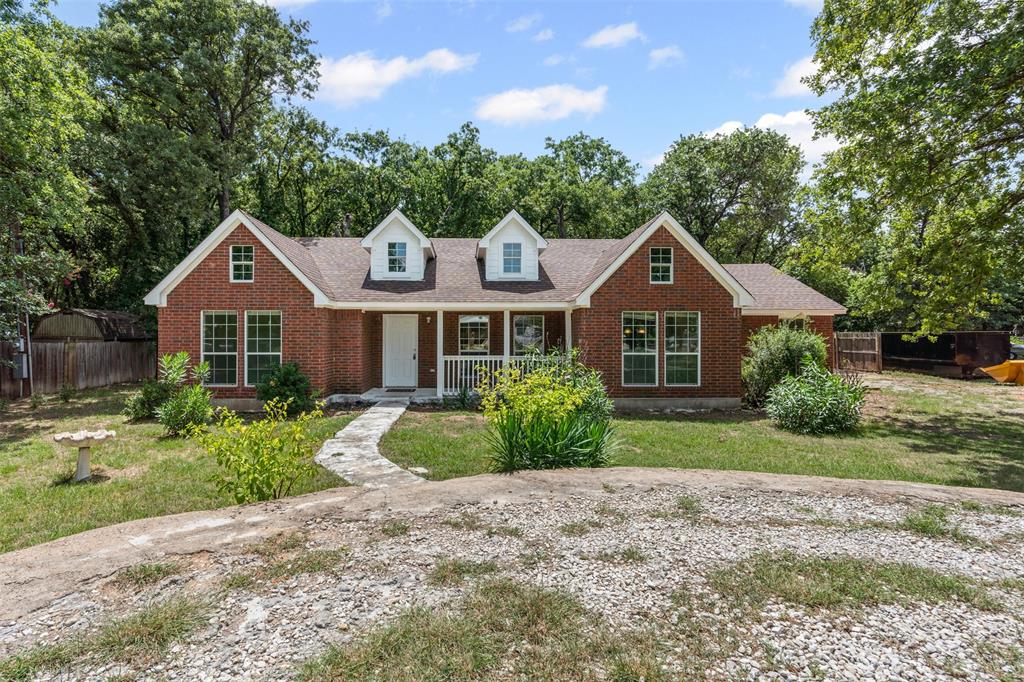4818 Blue Water Circle