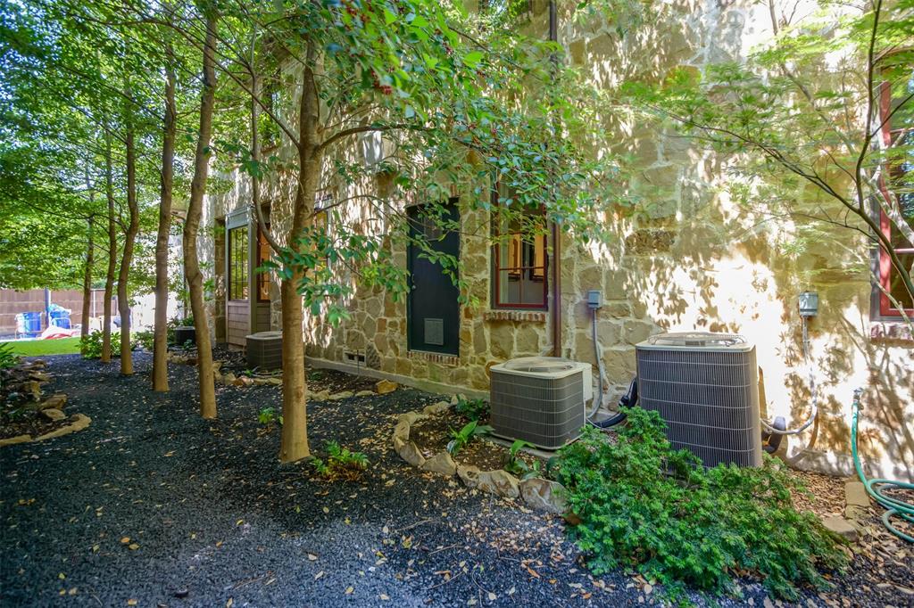 Caruth Hills - Residential