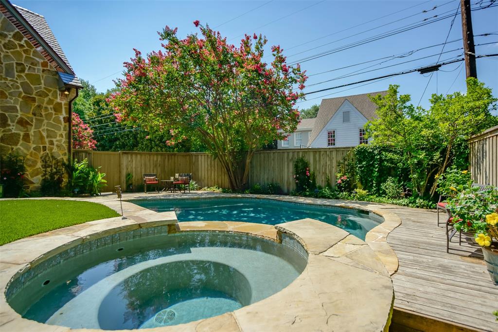 Caruth Hills - Residential