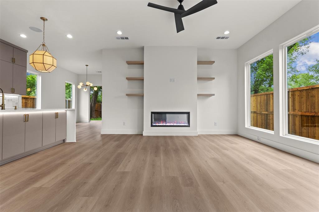 Victory Gardens - Residential