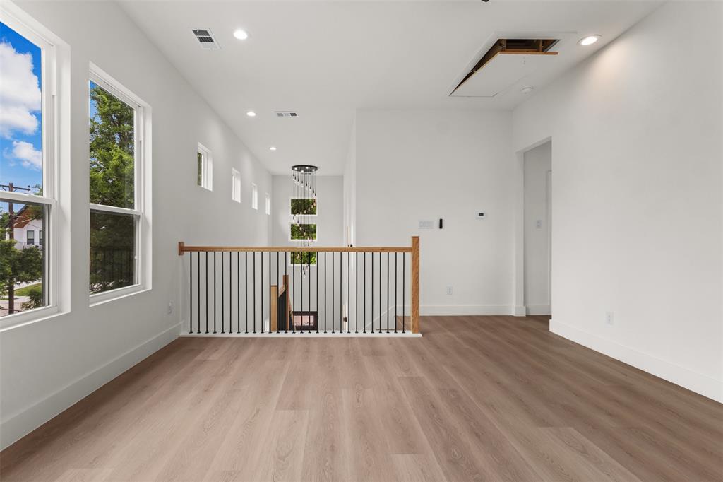 Victory Gardens - Residential