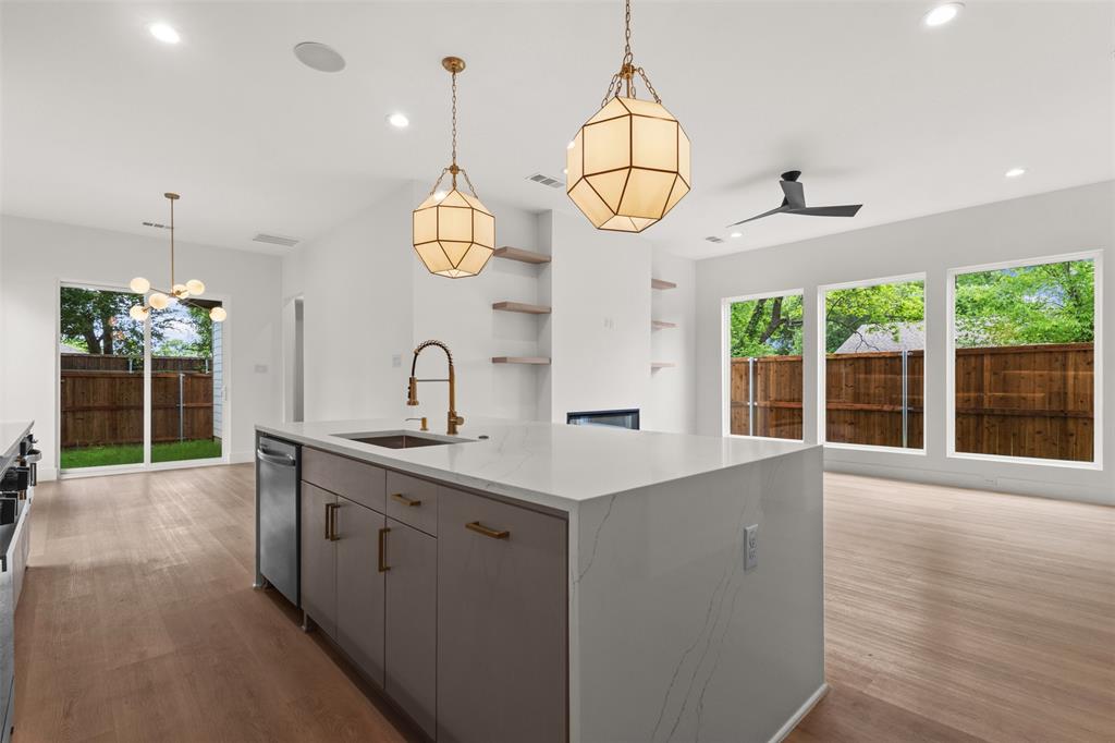 Victory Gardens - Residential