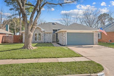 2845 White Oak Drive Grand Prairie TX 75052