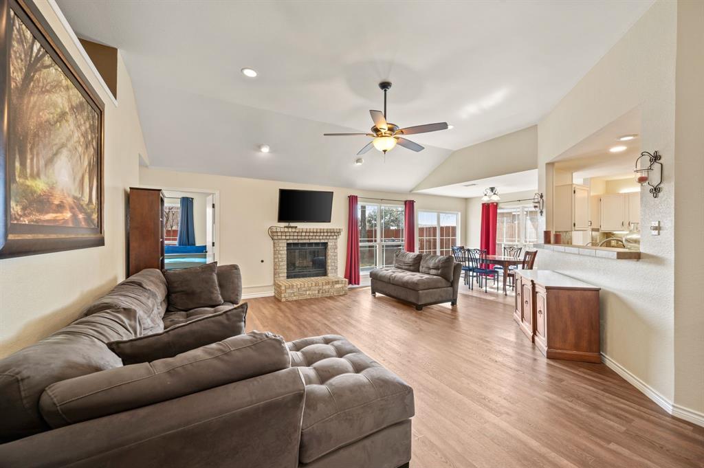 2845 White Oak Drive