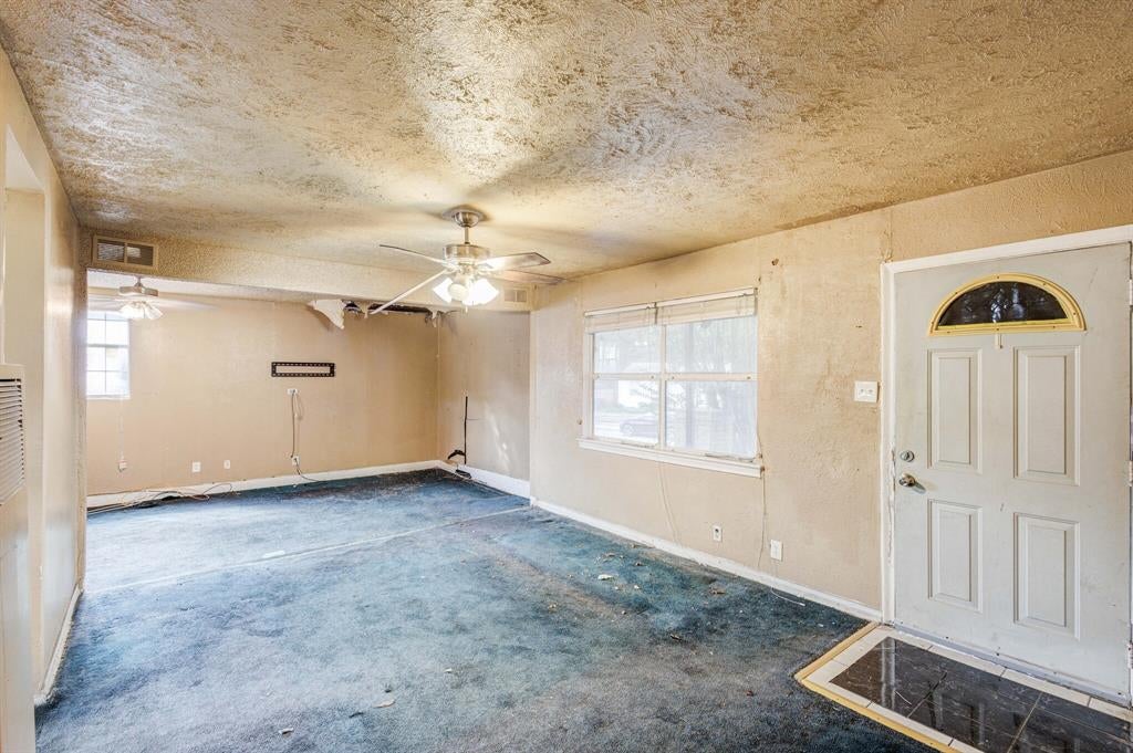 124 Rio Rita Drive