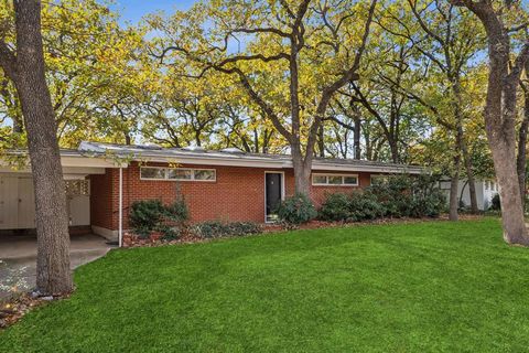 A home in Irving