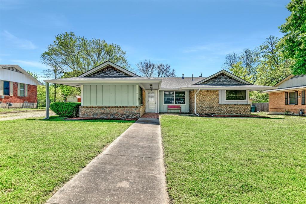 Photo 1 of 33 — 909 S Burdette, Sherman, TX 75090