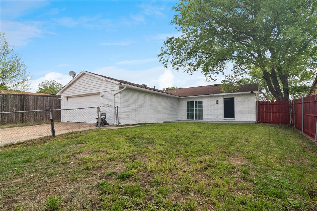 7426 Cloverglen Drive