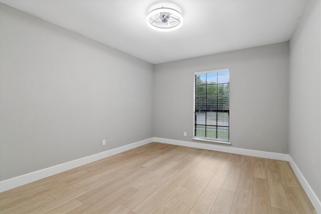 THE WOODS 11TH SEC REV - Residential