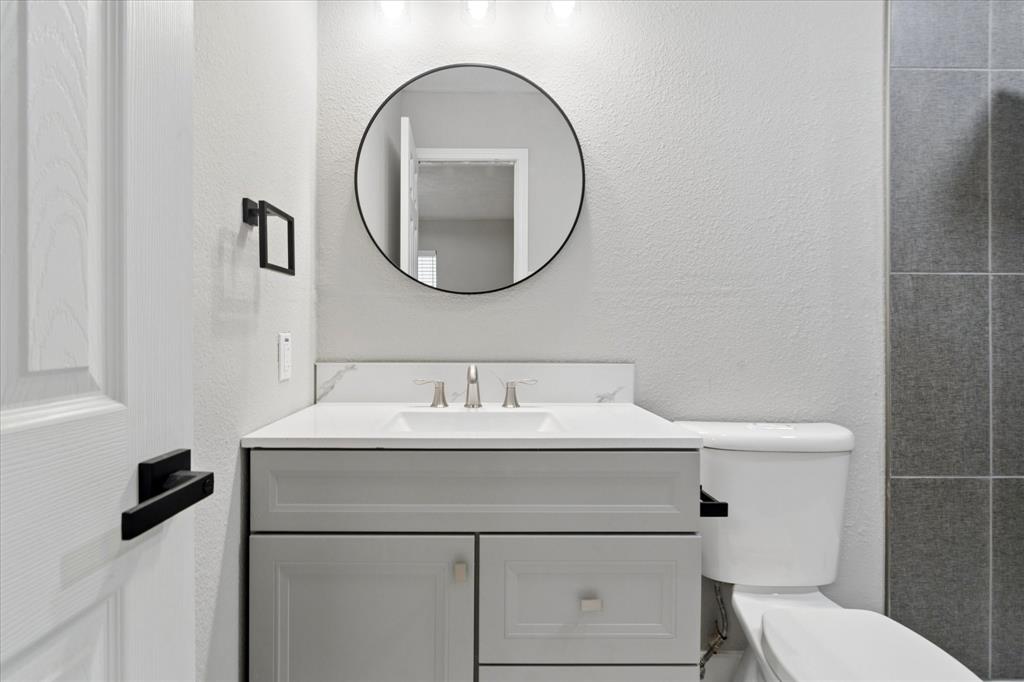 THE WOODS 11TH SEC REV - Residential