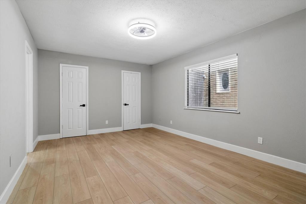 THE WOODS 11TH SEC REV - Residential