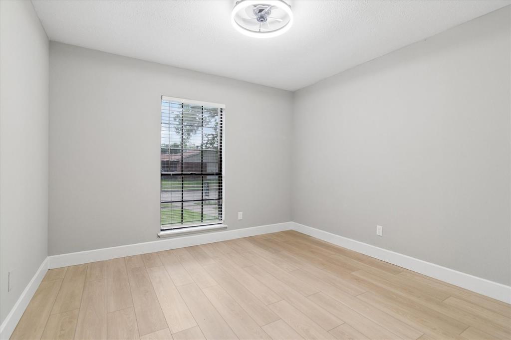 THE WOODS 11TH SEC REV - Residential