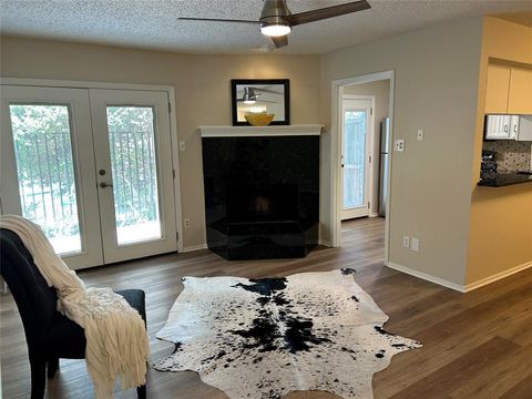 Property photo of 333 Melrose Drive 4d, Richardson, TX 75080