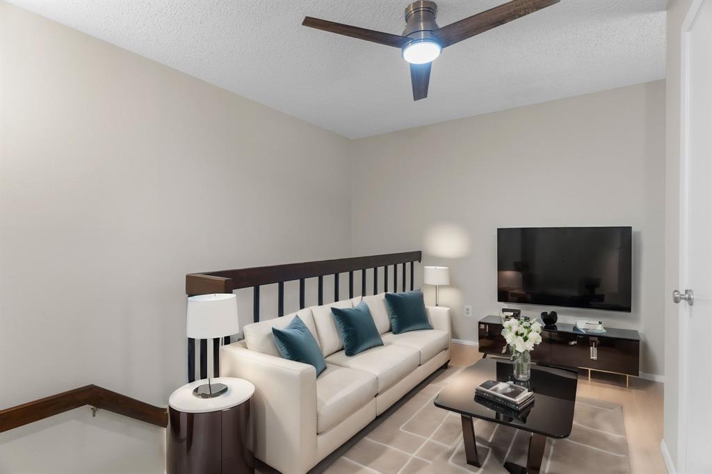 Richardson Crossing Condo - Residential