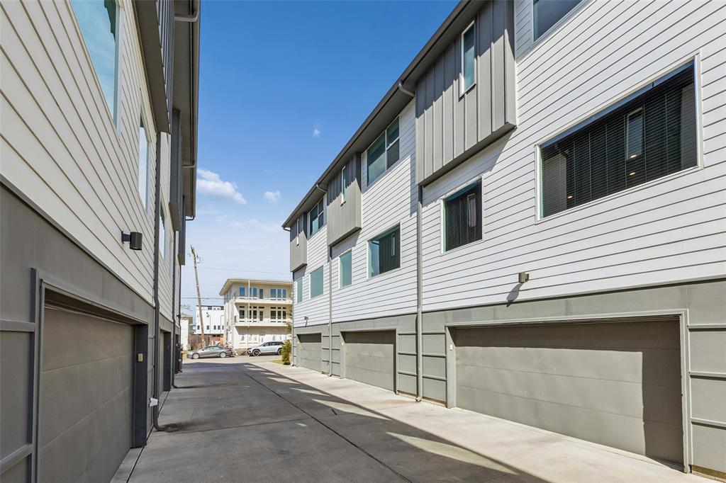 Bryan Heights Condos Bldg 7 - Residential