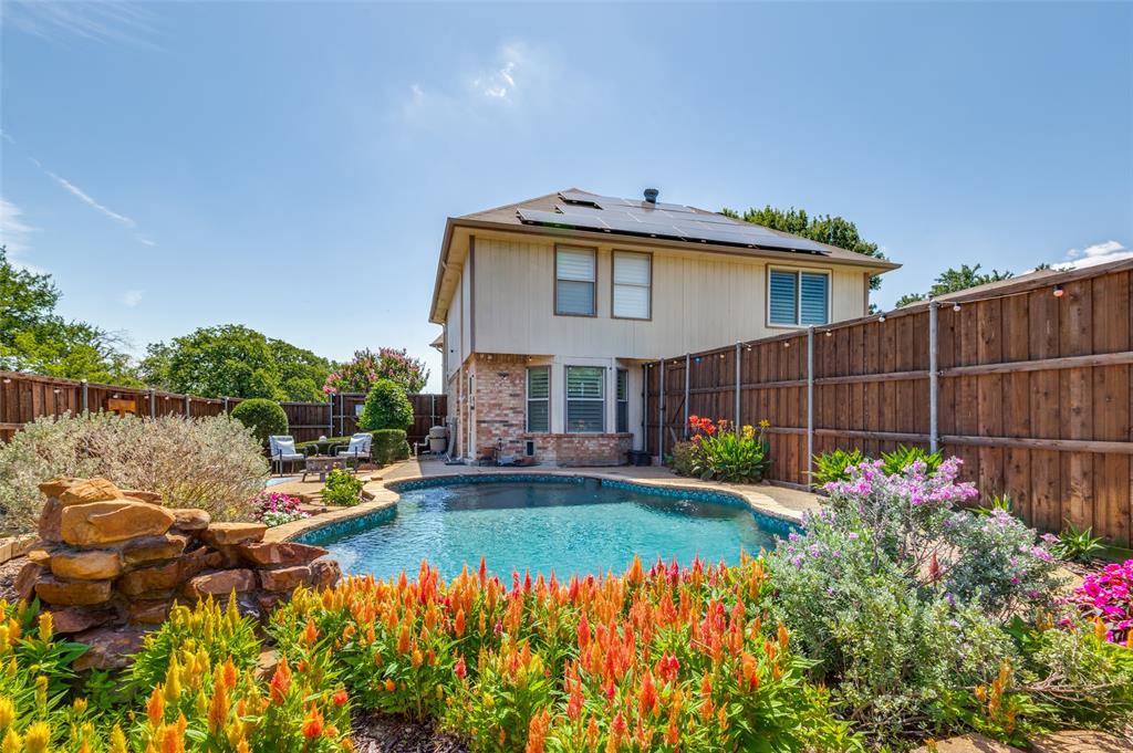 1409 Creekview Drive