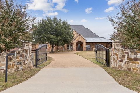271 Dennis Bailey Lane Heath TX 75032