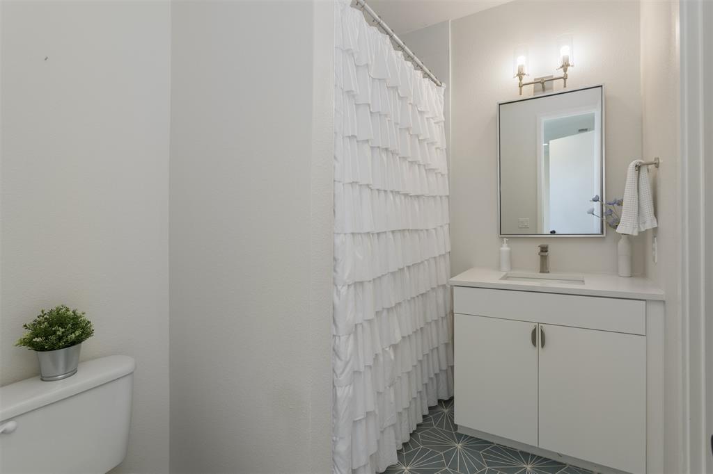 High Ground On Munger Condo - Residential