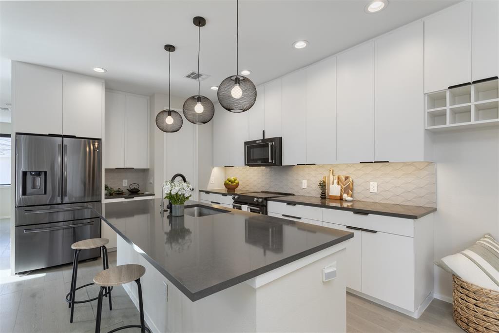 High Ground On Munger Condo - Residential