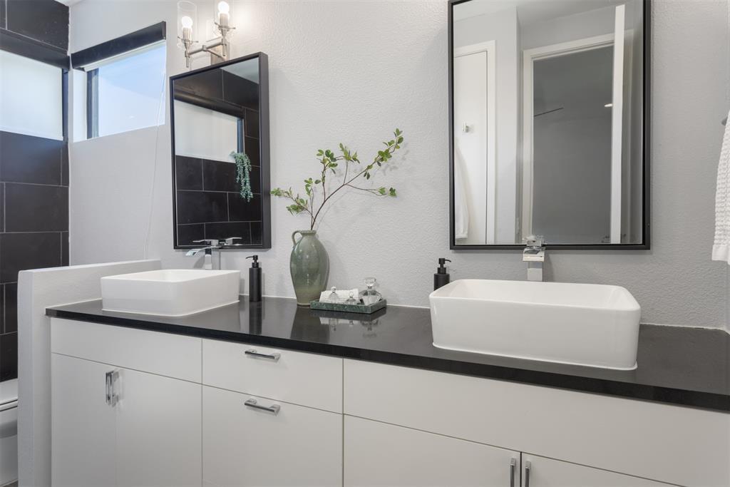 High Ground On Munger Condo - Residential