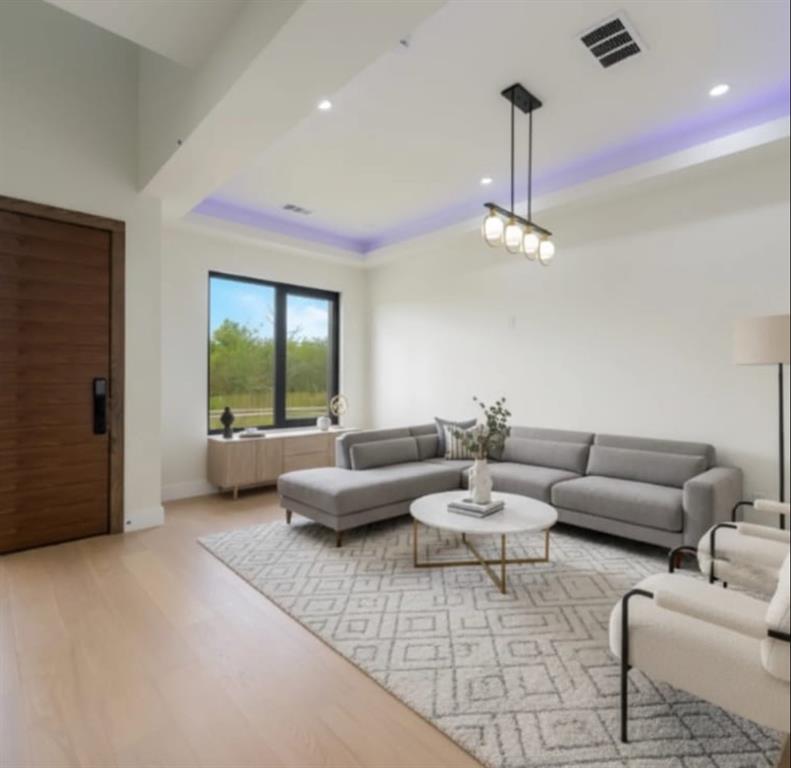 Barcelona Estates - Residential