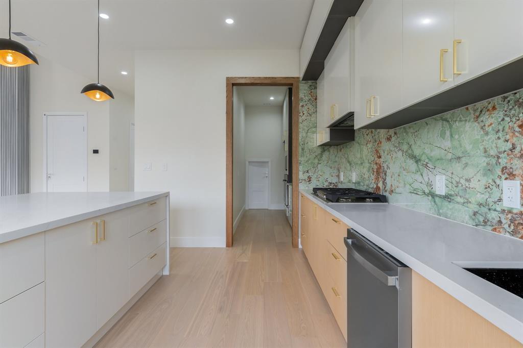 Barcelona Estates - Residential