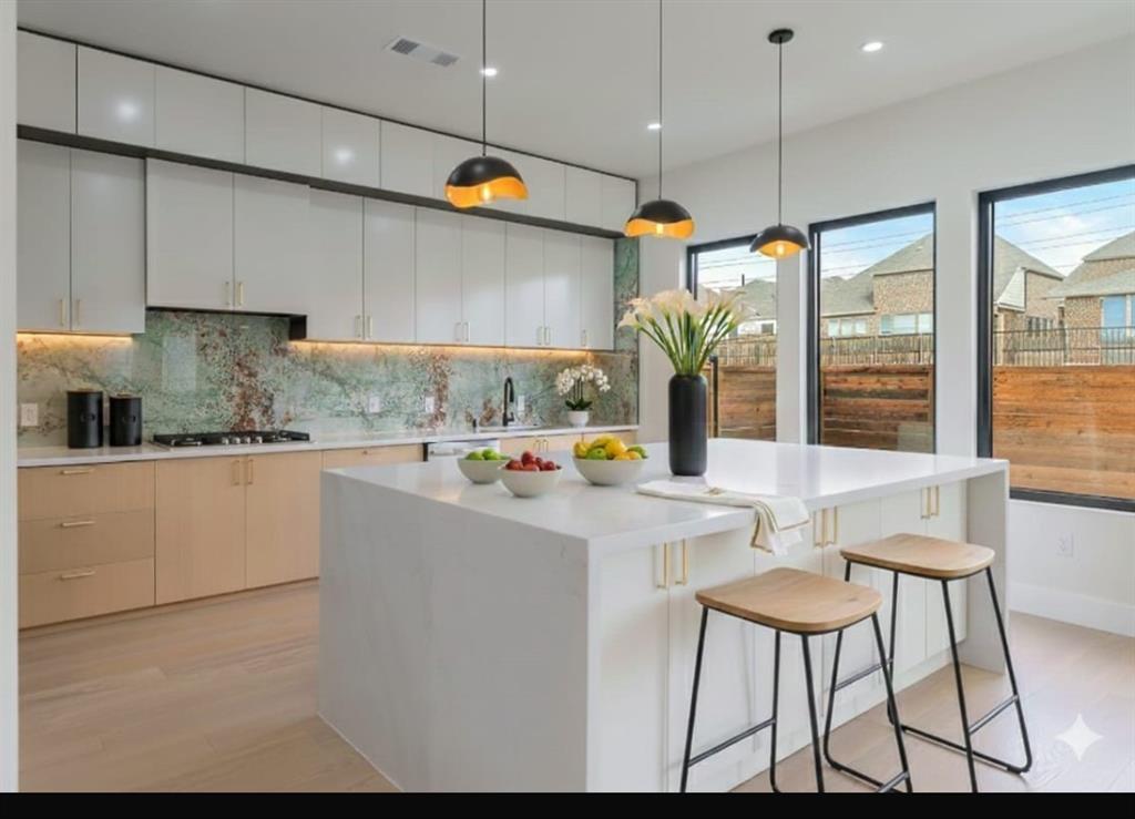 Barcelona Estates - Residential