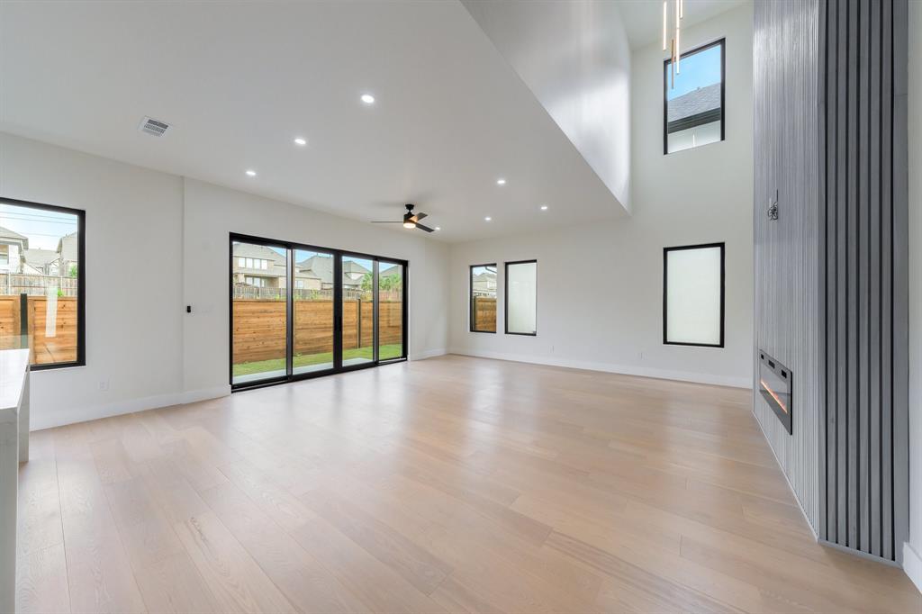 Barcelona Estates - Residential