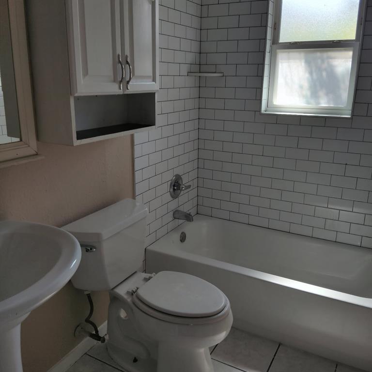 Forest Oaks West Add - Residential Lease